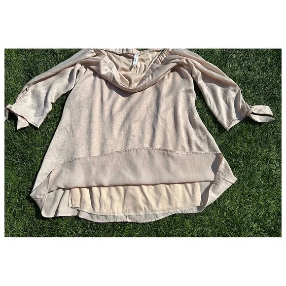 NWOT-Sz-L-blue blush brand off shoulder dress with ties at sleeves - Picture 7 of 7